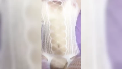 А как сисечки трясутся