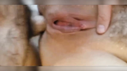 Обоссалась во время анального секса