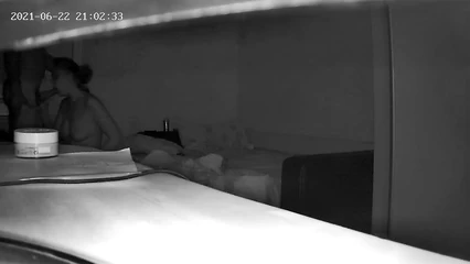 Пока муж спит пьяный