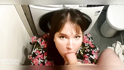 Наташа просит пососать