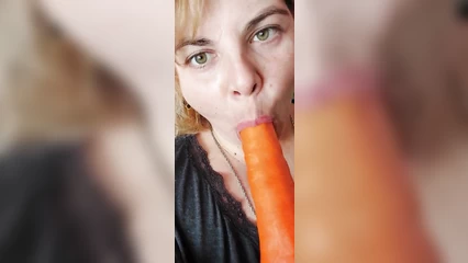 Рабочий рот Валентины из Ковеля