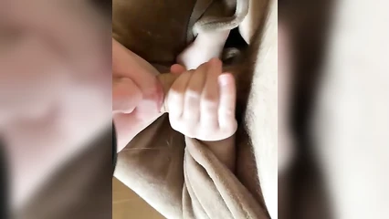 Соснула хуй, но он так и не встал