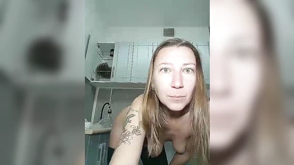 И делами занялась, и в чате развлеклась