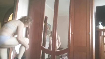 Снимаю своё общение с женой