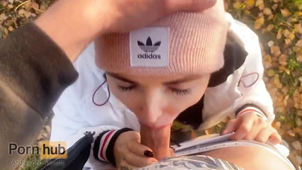 Зрелка отсасывает