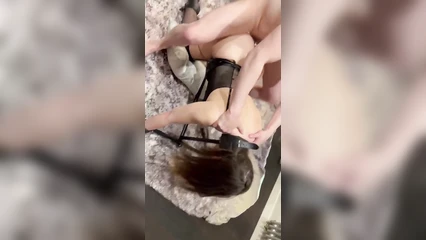 Имеют сучку