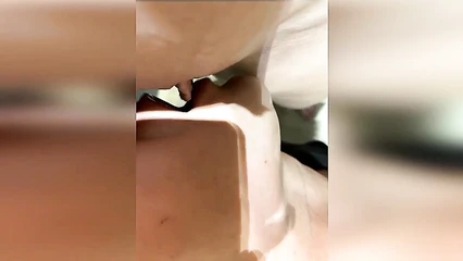 Куни в туалете