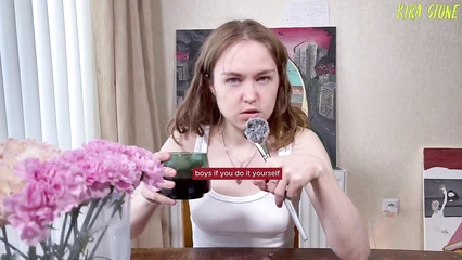 Кира желает лекцию о безопасности секса