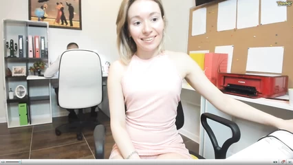 Тяжелые будни модели