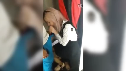 Юная девушка отсосала на вечеринке