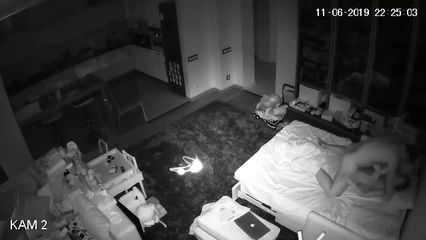 Русская парочка трахается поздней ночью