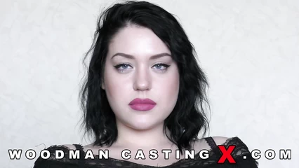 Лиза из Казахстана на кастинге Вудмана