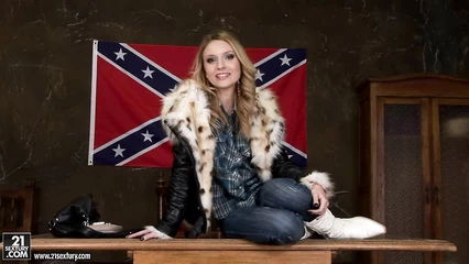 Ковбойше по душе двойное проникновением